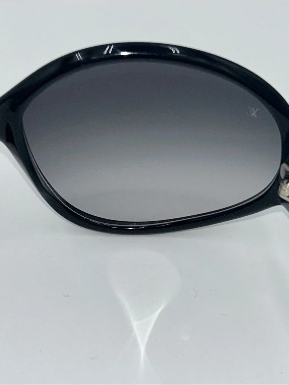 Louis Vuitton Iris PM Z0333E Black Silver Rhinestone Sunglasses Monogram Oval